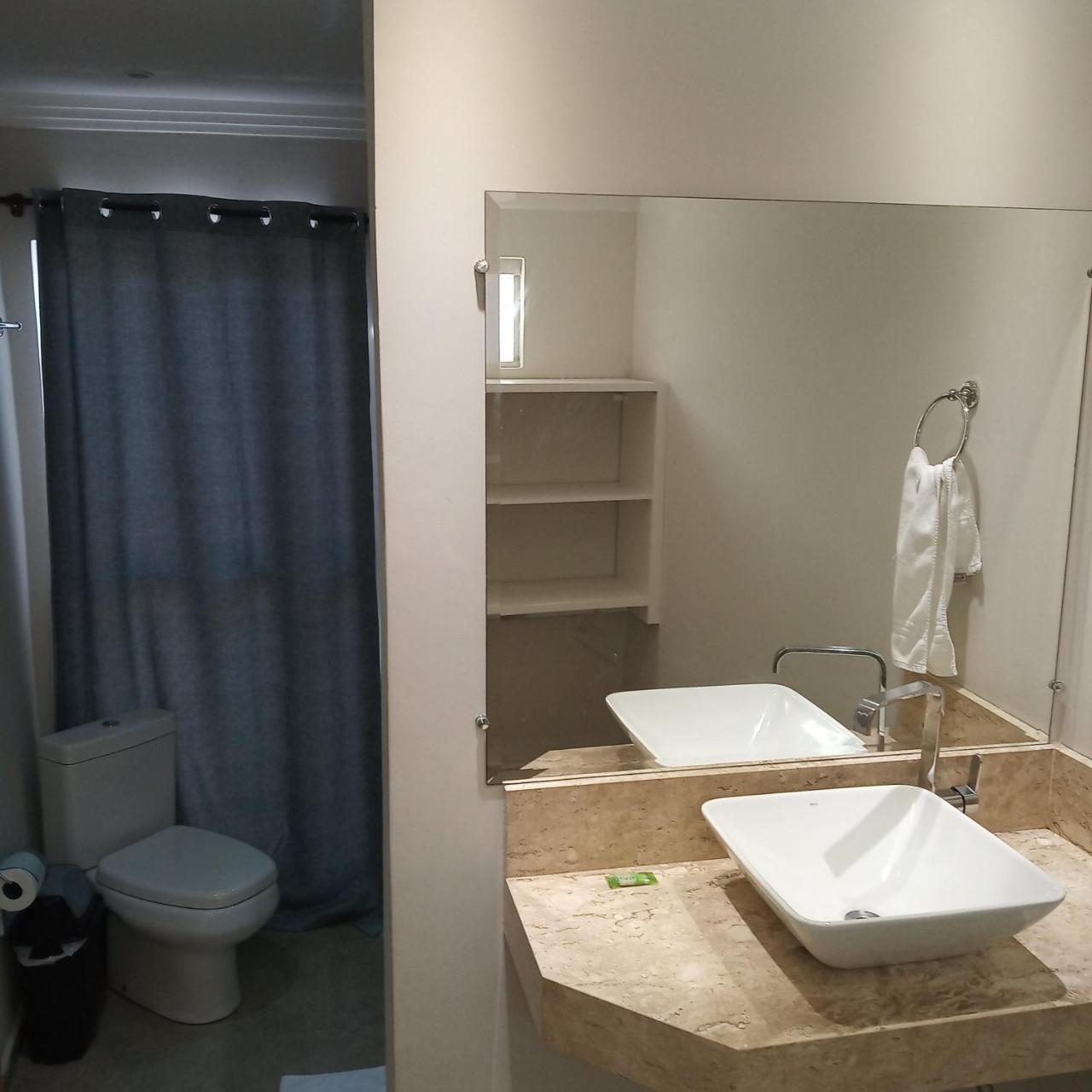 Hotel Iguassu Inn フォス・ド・イグアス エクステリア 写真